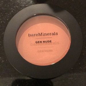 Bar minerals Blush nude peach color